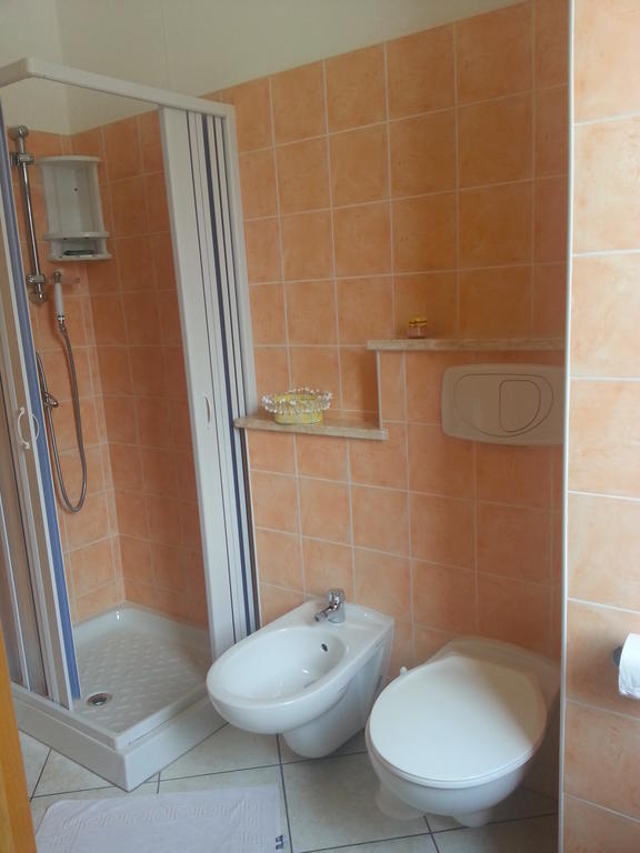 Hotel Mistef Falerna Habitación foto